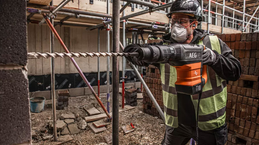 Perforateur filaire SDS Max SMRH12K 4935500786 AEG Perforateur filaire SDS Max SMRH12K 4935500786 AEG